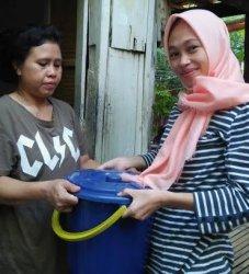 Zunnun Nurdin Halid Salurkan 1.000 Paket Lebaran, Fadli Ananda Beras 5 Kilogram