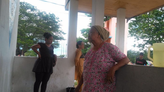 Hanya Satu Toilet, Pengungsi Korban Gempa dan Tsunami Harus Antre Berjam-jam