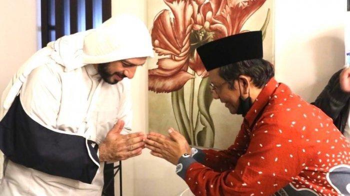 Tidak Minta Macam-macam, Syekh Ali Jaber Hanya Minta Ini ke Mahfud MD, Bikin Umat Muslim Bisa Tenang