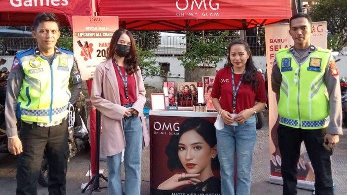 Berbagi Kebahagiaan ke Pemudik di Makassar Melalui OMG Mudik Bawa Cinta