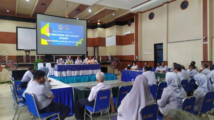 Tim Pusbang SDM Perhubungan Laut Lakukan Monitoring dan Evaluasi di Polimarim AMI