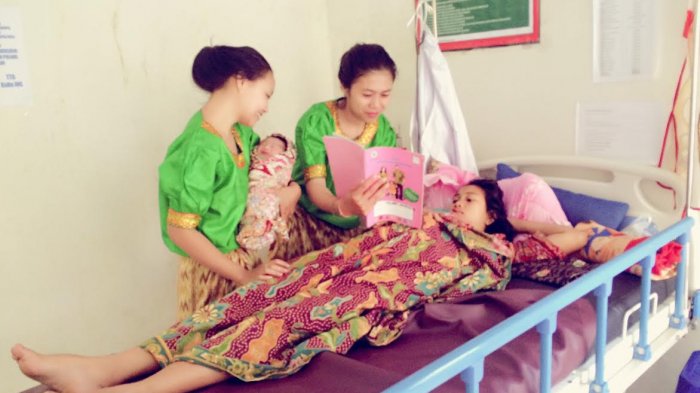 HUT 348 Sulsel, Perawat dan Staf Puskesmas se-Gowa Pakai Baju Adat