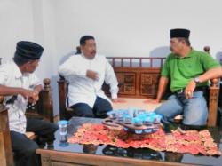 Hardiknas, Balon Bupati Bulukumba Temui Mantan Gurunya