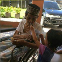 Ini Kenangan Tautoto Terhadap Mendiang Ayah