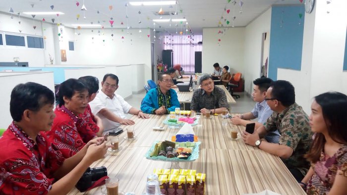 Pengurus PSMTI Sulsel Ucapkan HUT Ke-14 Tribun Timur