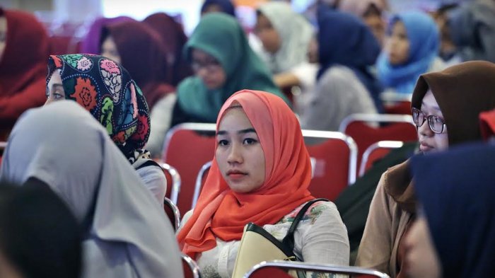 Bosowa Semen-Unibos Bentuk Kewirausahaan dan Kreativitas Generasi Muda - ptr3_20171031_211830.jpg