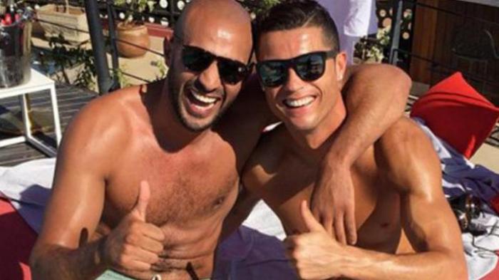 Kelompok LGBT Spanyol Soroti Fans Barcelona karena Teriaki Ronaldo Homo