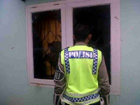 Komputer Warnet Milik Mahasiswa UMI Penikam Hancur
