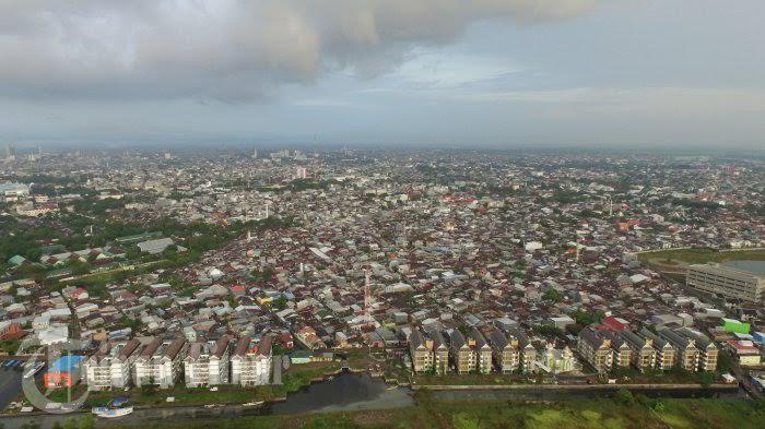FOTO DRONE: Kawasan Padat Penduduk di Kecamatan Mariso