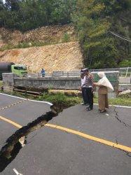 Jembatan Salu Dollok di Desa Pana Ambruk, Begini Kondisi Arus Lalulintas