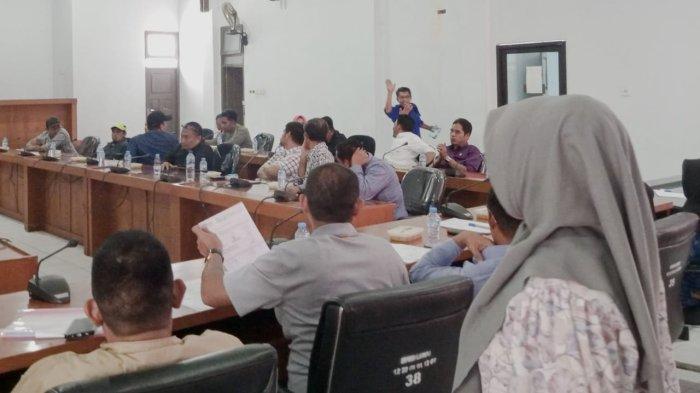 Rapat Bamus DPRD Luwu Diwarnai Aksi Walk Out, Ada Apa?