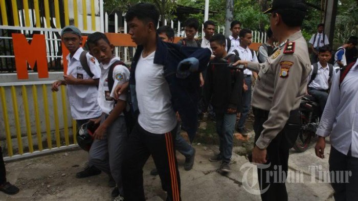 FOTO-FOTO: Suasana Pascabentrok SMKN 3 Makassar Vs SMKN 1 Sulsel - siswa-smkn-3-makassar-dan-smkn-1-sulsel_20161129_004218.jpg