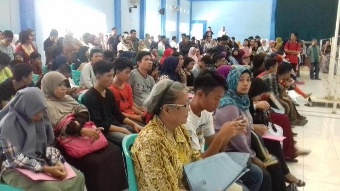 Calon Siswa Padati PPDB di SMA 5 Makassar