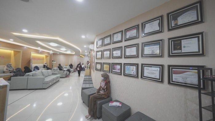 Juda sochli ayollar galereyasi Qisqa etuklar porno videolarini onlayn tomosha qiling