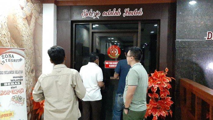 BREAKING NEWS: Ditangkap di Jakarta Setelah Dua Tahun Buron, Jentang Tiba di Kejati Sulsel
