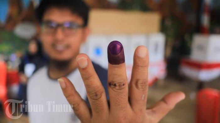 FOTO FOTO Suasana Pemilihan Ulang di TPS 11 Mariso Makassar - suasana-tps-11-mariso-yang-melakukan-pemungutan-suara-ulang-pemilihan.jpg