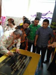 Danny Pomanto  Resmikan Gereja Protestan Makkio Baji