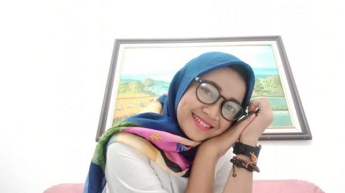 Tantang Borneo FC, Suporter Cantik PSM Ini Jagokan Zulham dan Klok Cetak Gol