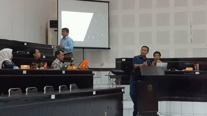 Syamsari Kitta Bicara Smart City di Unhas