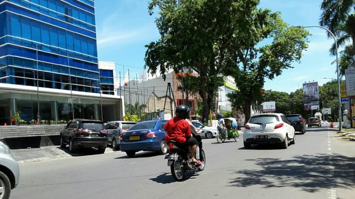 Arus Lalu Lintas di Jl Sultan Hasanuddin Ramai Lancar