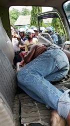 Diduga Keracunan Makanan, Sopir Truk Tewas di Depan Kantor Persit Korem 142 Tatag