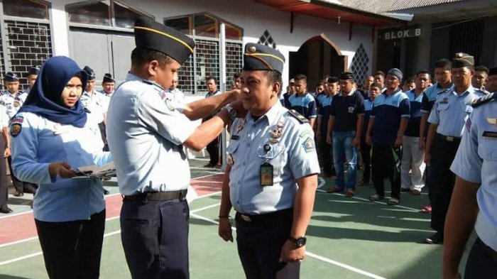 Karutan Lantik Tiga Pegawai Rutan yang Naik Pangkat