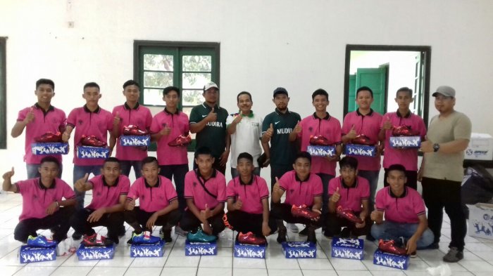 LSN, Tim Sepakbola DDI Kaballangang Pinrang Hadapi Tim Al Madaniyah Kalimantan Besok