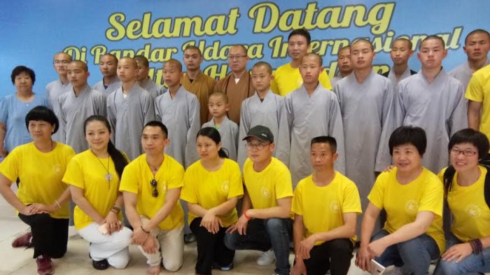 Sore Ini, Tim Shaolin Sambangi Tribun Timur