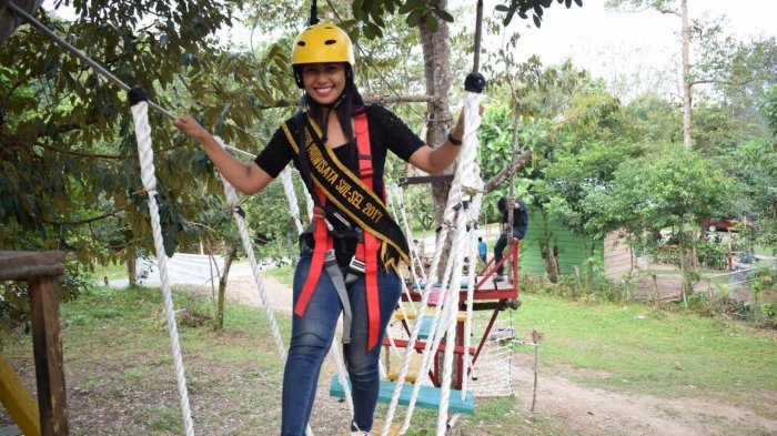 Lihat, Putri Pariwisata Sulsel Tegang di Wahana Outbound Anak TK