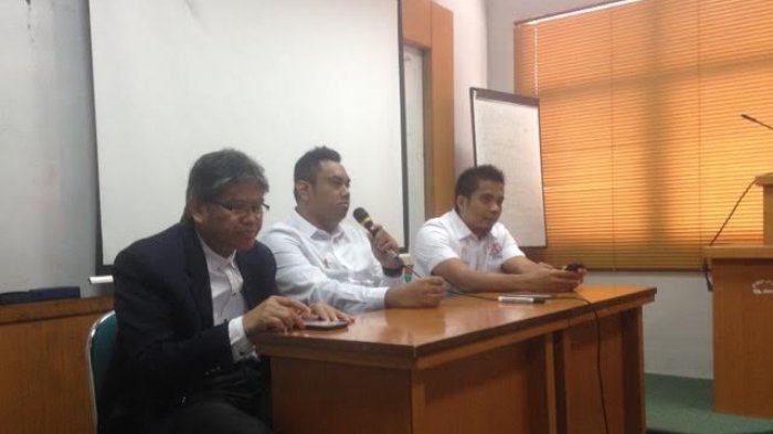 Troy Martino Ajak Mahasiswa STIE Nobel Berorganisasi