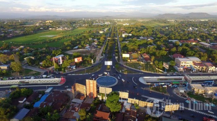 FOTO DRONE: Kondisi Terkini Underpass Simpang Lima Bandara, Diresmikan Hari Ini - underpass_20170618_002405.jpg