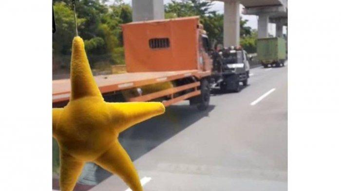 VIDEO: Viral Mobil Terekam Diderek Liar di Tol Jatiwaringin, Disebut Minta Upah Rp 1,5 Juta