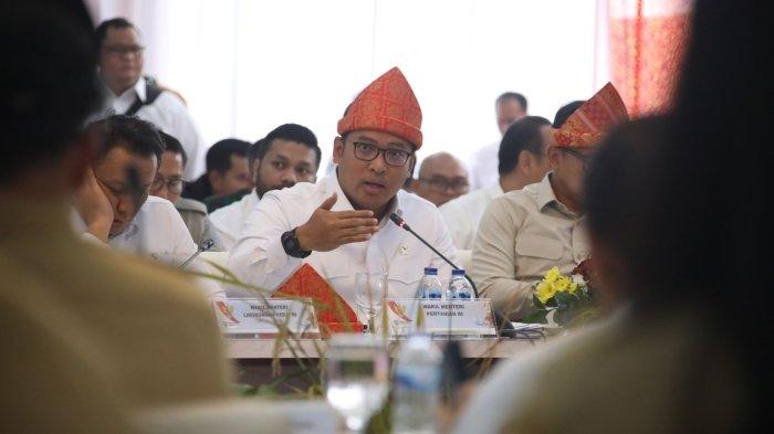 Wamentan Sudaryono Desak Optimalisasi Serapan Gabah di Sumsel