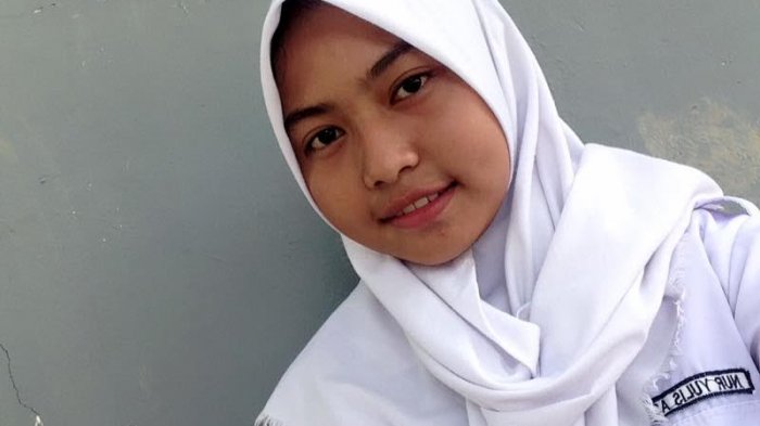 Siswi SMKN 1 Sengkang Ini Mengaku Kesulitan di Hari Ketiga UNBK