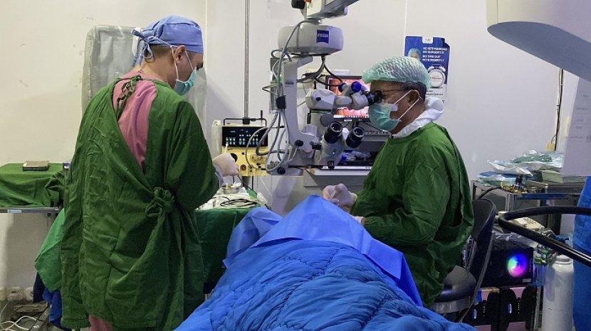 Warga Makassar Puji Operasi Katarak dan Kelopak Mata Gratis JEC ORBITA