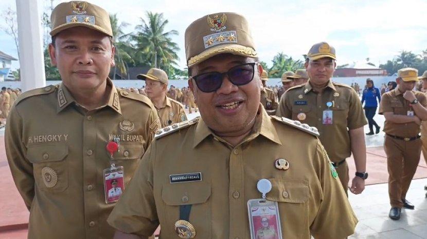 Gegara ASN Hanya Datang Absen, Firdaus Manye Bikin Aturan 10 Hari Tak  Ngantor Langsung Diberhentikan - Tribun-timur.com