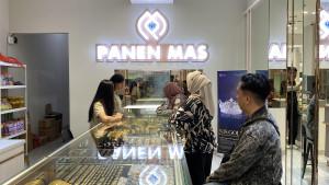 2025-09-24-HARGA-EMAS-NAIK-12.jpg