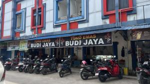 2025-09-26-ruko-pedagang-emas-maros.jpg