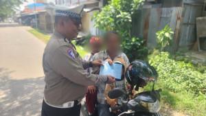 2025-11-18-Potret-personel-Satlantas-Polres-Bone.jpg