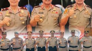 20250717-Alumni-Akpol-1995-berfoto-bersama.jpg