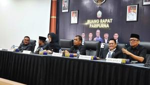 20250908_DWN_DPRD_Sulsel_Paripurna01.jpg20250908_DWN_DPRD_Sulsel_Paripurna02.jpg20250908_DWN_DPRD_Sulsel_Paripurna03.jpg20250908_DWN_DPRD_Sulsel_Paripurna04.jpg20250908_DWN_DPRD_Sulsel_Paripurna05.jpg