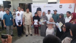 20250911-Proses-serah-terima-unit-rumah-bantuan.jpg