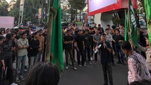 20250919_ALIANSI-WIJA-TO-LUWU_aliansi-wija-to-luwu-soal-penyerangan-kampus.jpg