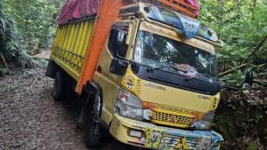 20250920-Mobil-Truk.jpg