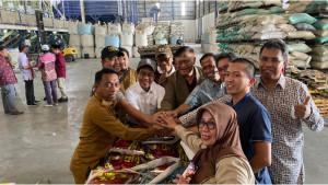 20251001-Rektor-unhas-dan-bupati-sidrap.jpg