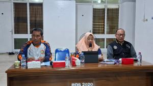 20251002-Ketua-PGRI-Sidrap-yang-juga-Wakil-Bupati-Sidrap-Nurkanaah.jpg