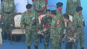 20251006_LEWATI-KAPOLRI_kapolri-dilewati-SBY-saat-salaman.jpg
