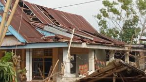 20251007-Rumah-Rusak-Akibat-Puting-Beliung.jpg