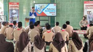 20251012-edukasi-safety-riding-asmo-sulsel.jpg