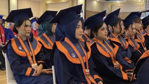 202510221-Wisuda-Unibos.jpg